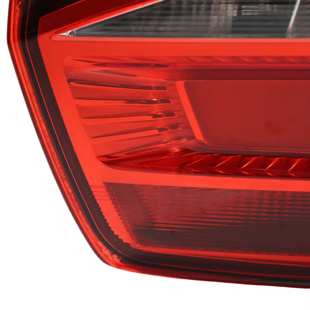 Reflektor Lampa Tylna Lewa Lewy Tył do Audi Q2 GA o numerze 81A945069C Audi Q2 GA Reflektor Lampa Tylna Lewa Lewy Tył - SKU 81A945069C - Numer Części 81A945069C