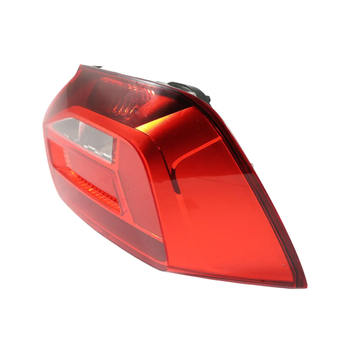 Audi Q2 GA Reflektor Lampa Tylna Lewa Lewy Tył - SKU 81A945069C - Numer Części 81A945069C