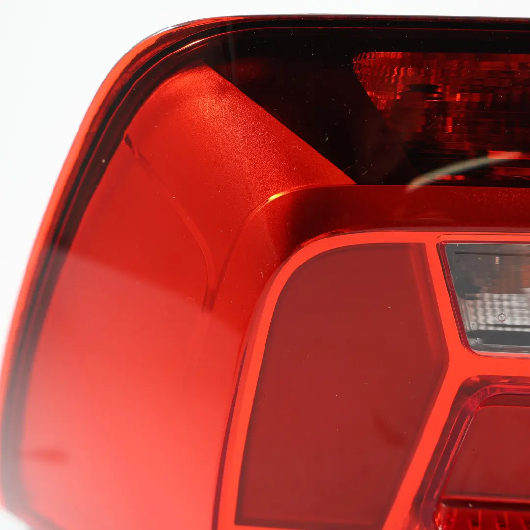 Audi Q2 GA Reflektor Lampa Tylna Prawa Prawy Tył - SKU 81A945070C - Numer Części 81A945070C