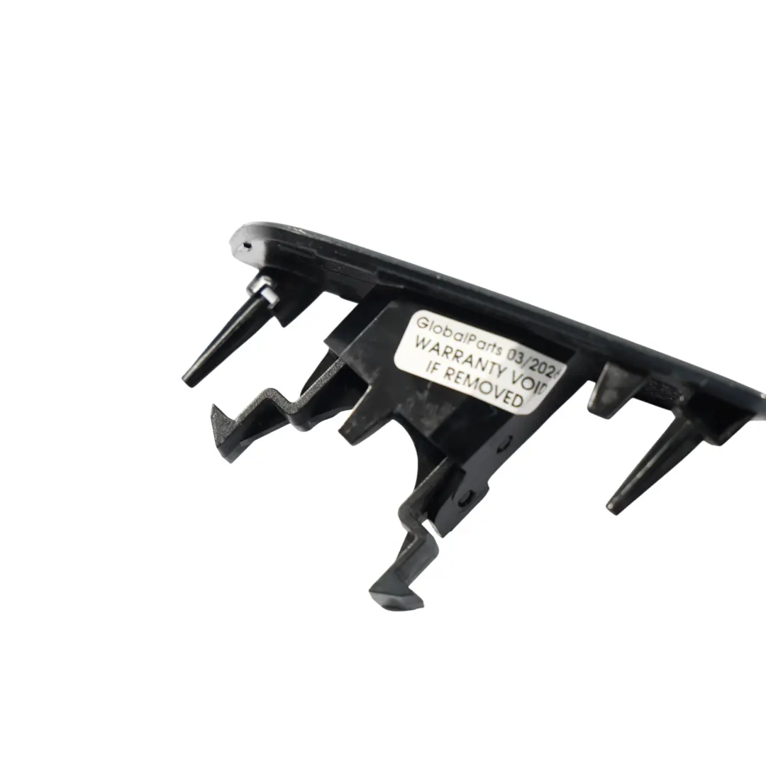 Audi Q2 GA Cache Lave Phare Droit Gris Nano Métallisé X7M - SKU 81A955276-NGR - Numéro de pièce 81A955276