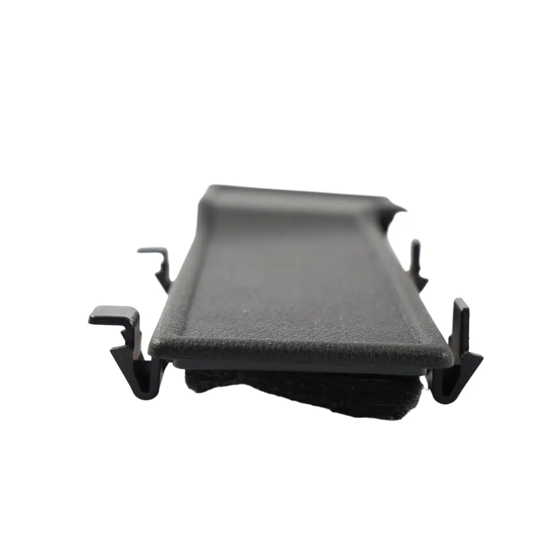 Audi Q2 Boîte à Gants Compartiment Rangement Garniture Panneau - SKU 81C857035 - Numéro de pièce 81C857035