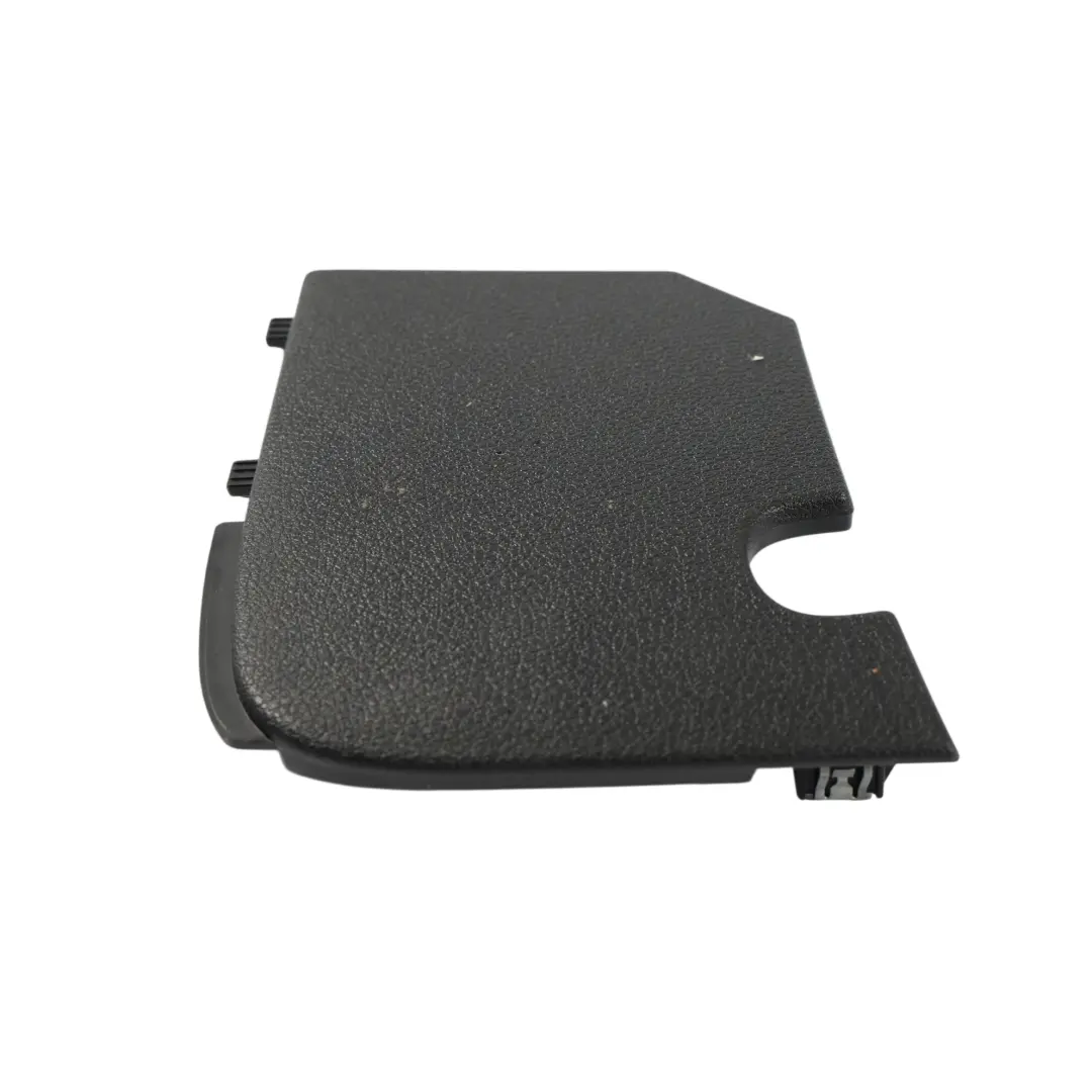 Audi Q2 GA Cubierta Compartimento Guantes Moldura Salpicadero - SKU 81C857557 - Número de pieza 81C857557