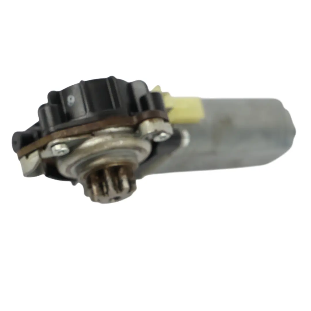 Motore Regolazione Sedile Anteriore Destro Lato Guida per Mercedes W204 con numero di parte 82041898 Mercedes W204 Motore Regolazione Sedile Anteriore Destro Lato Guida - SKU 82041898 - Numero di parte 82041898
