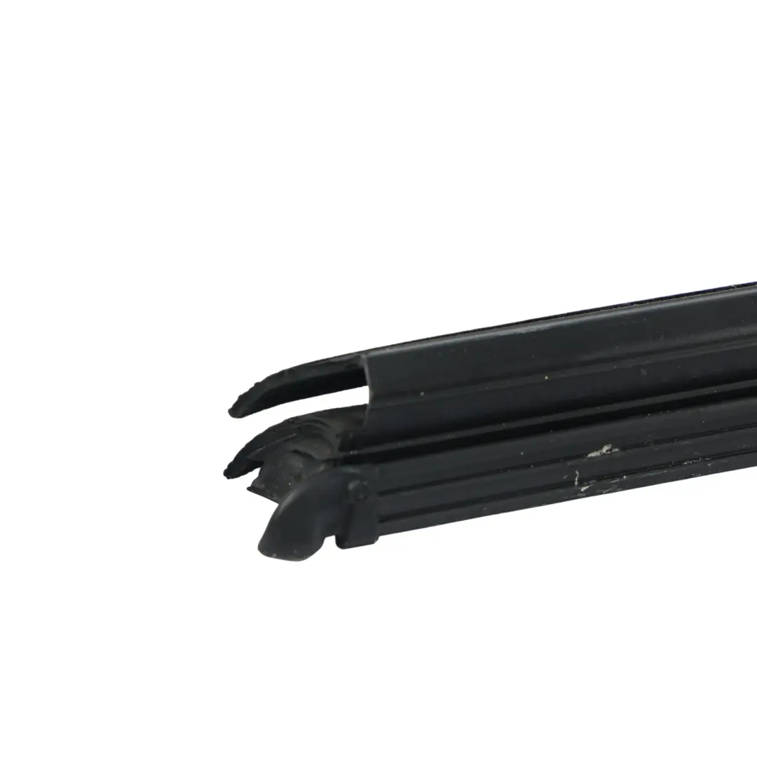 RSQ3 F3 Hintertür Innen Dichtungsleiste Links für Audi mit Teilenummer 83A839480B Audi RSQ3 F3 Hintertür Innen Dichtungsleiste Links - SKU 83A839480B - Teilenummer 83A839480B