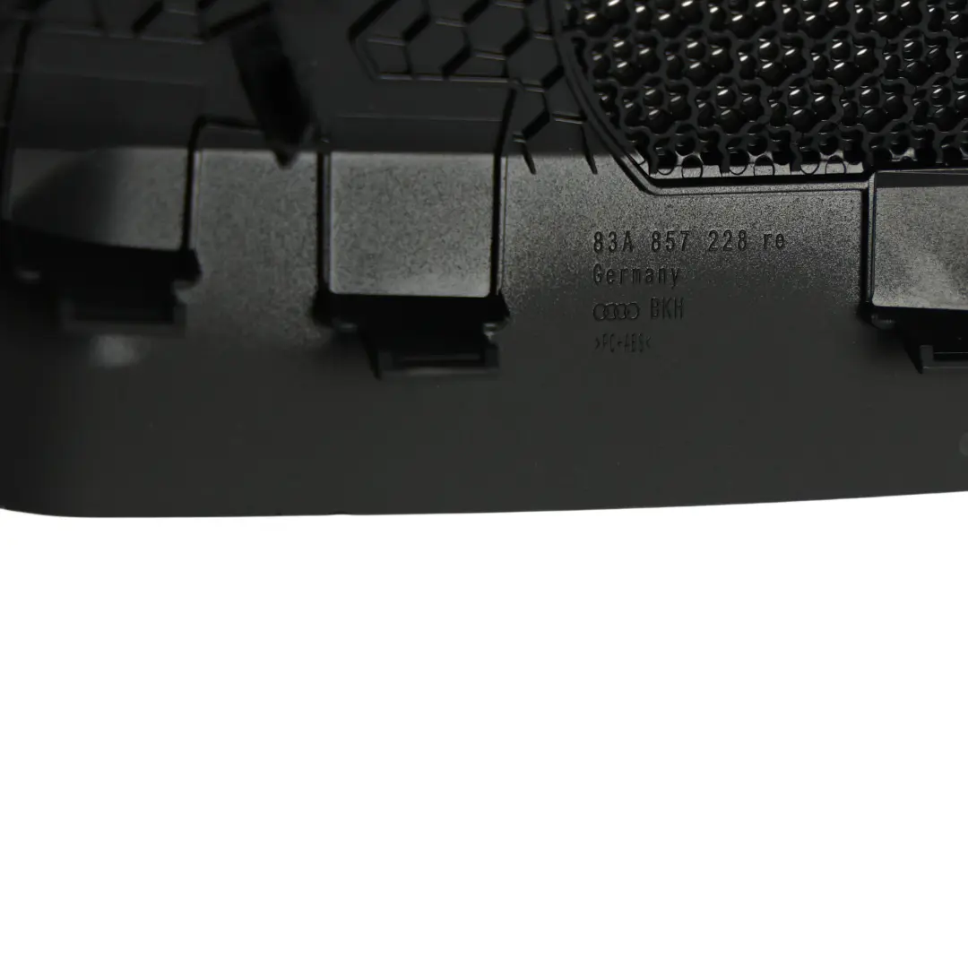 Audi Q3 F3 Rivestimento Altoparlante Cruscotto Destro B&O - SKU 83A857228 - Numero di parte 83A857228