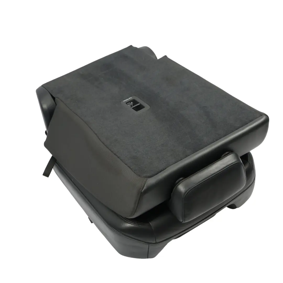 RSQ3 F3 Dossier Siège Arrière Cuir Droite Noir pour Audi à propos du numéro de pièce 83A885806H Audi RSQ3 F3 Dossier Siège Arrière Cuir Droite Noir - SKU 83A885806H-1 - Numéro de pièce 83A885806H