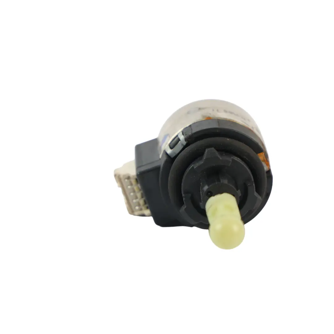 RSQ3 F3 Motor Control Alcance Faro LED Matrix Beam para Audi Q3 con número de pieza 83A941295 Audi Q3 RSQ3 F3 Motor Control Alcance Faro LED Matrix Beam - SKU 83A941295 - Número de pieza 83A941295