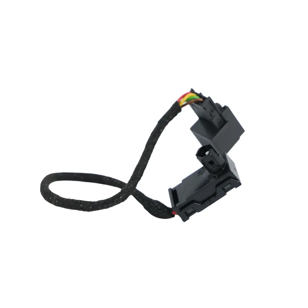 Módulo Control Iluminación LED Puerta Trasera Derecha para Audi Q3 F3 con número de pieza 83A947356K Audi Q3 F3 Módulo Control Iluminación LED Puerta Trasera Derecha - SKU 83A947356K - Número de pieza 83A947356K