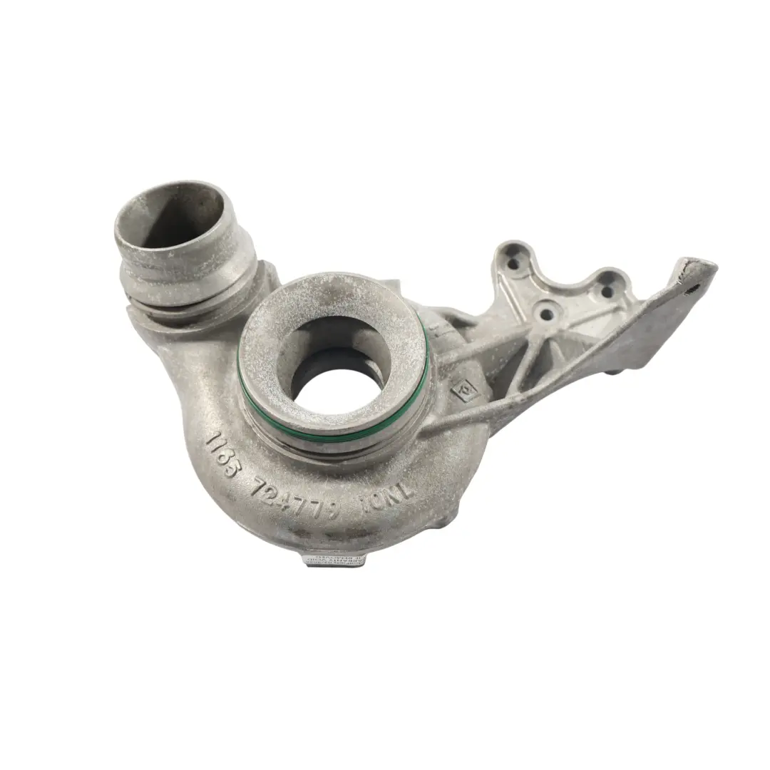 N47 Turbo Turbocompressore Coperchio Alloggiamento per BMW E60 E61 520d con numero di parte 8506892 BMW E60 E61 520d N47 Turbo Turbocompressore Coperchio Alloggiamento - SKU 8506892-2 - Numero di parte 8506892