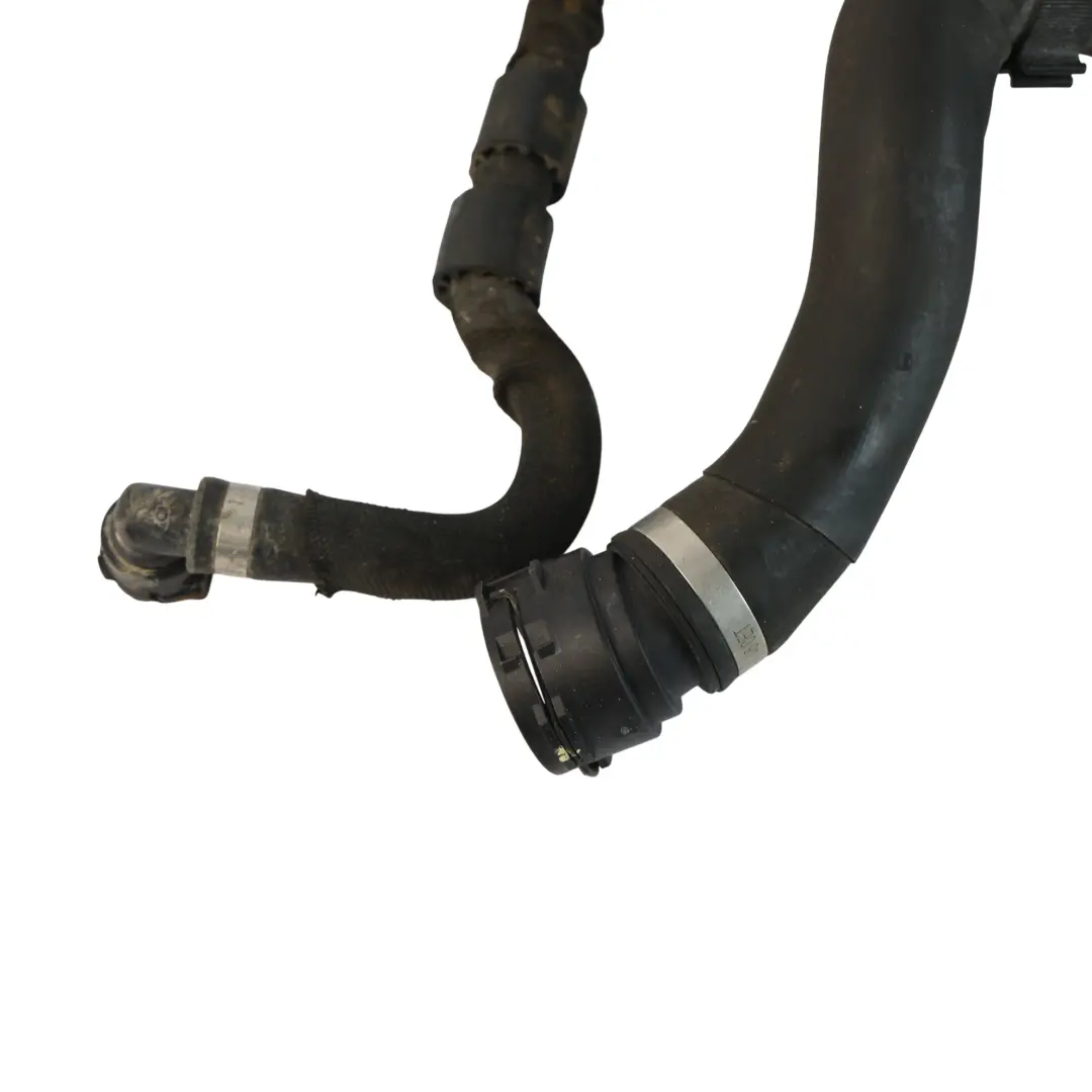 Tuyau Radiateur Liquide B58 pour BMW F20 F21 F22 F23 F30 F31 F32 à propos du numéro de pièce 8662840 BMW F20 F21 F22 F23 F30 F31 F32 Tuyau Radiateur Liquide B58 - SKU 8662840 - Numéro de pièce 8662840