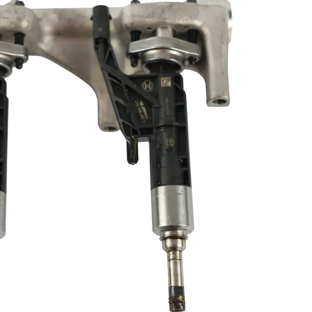 M140i 340i 440i Rail Haute Pression Carburant B58 pour BMW F20 F30 F32 à propos du numéro de pièce 8665635 BMW F20 F30 F32 M140i 340i 440i Rail Haute Pression Carburant B58 - SKU 8665635-1 - Numéro de pièce 8665635