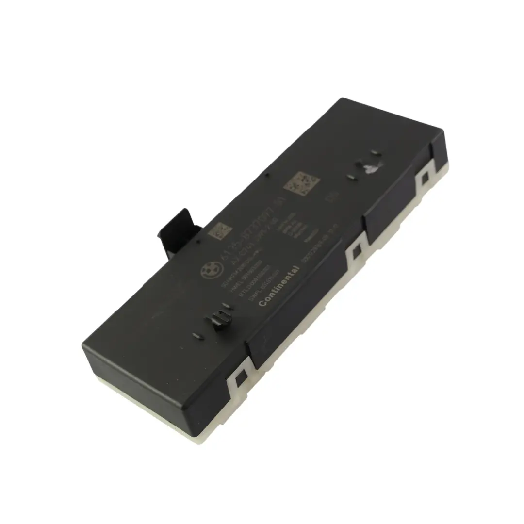Moduł Sterownik Klapy Bagażnika do BMW G30 G31 o numerze 8737097 BMW G30 G31 Moduł Sterownik Klapy Bagażnika - SKU 8737097-1 - Numer Części 8737097