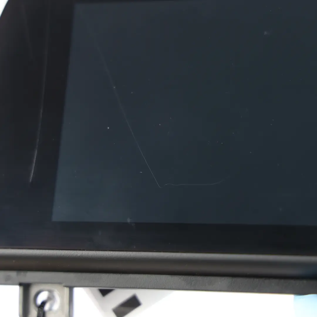 Wyświetlacz Monitor Deski Rozdzielczej NAV 6,5" do BMW X1 F48 o numerze 8803369 BMW X1 F48 Wyświetlacz Monitor Deski Rozdzielczej NAV 6,5" - SKU 8803369 - Numer Części 8803369