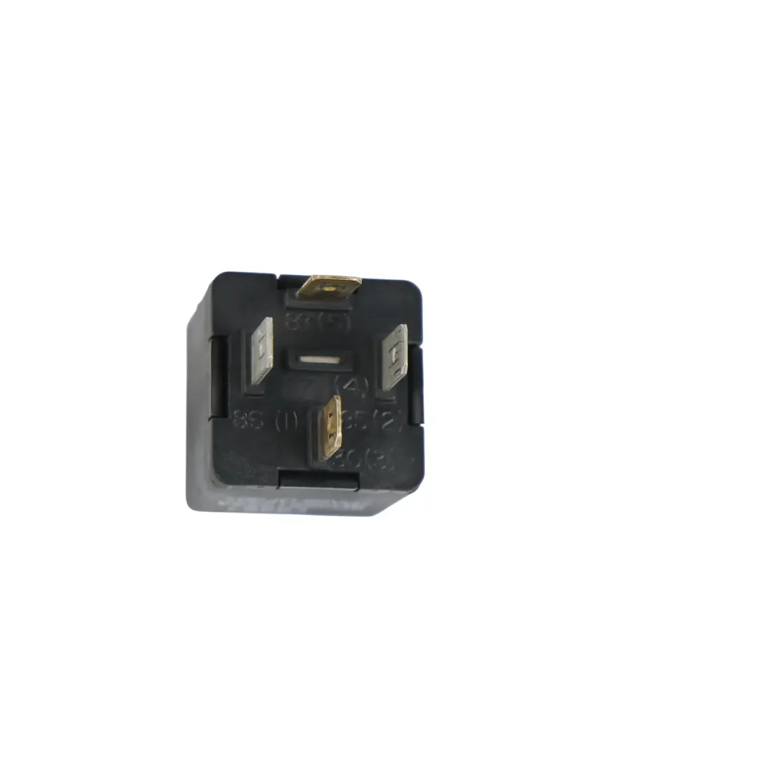 Audi VW Seat Skoda Przekaźnik 4 Piny 373 Czarny 12V 40A - SKU 8D0951253A-1 - Numer Części 8D0951253A