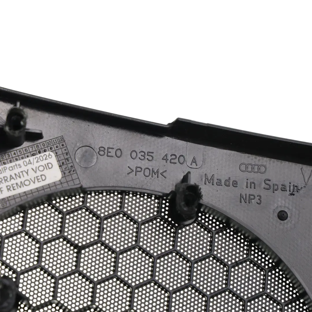Audi A4 B7 Copertura Altoparlante Bose Nero Anteriore Destro - SKU 8E0035420A - Numero di parte 8E0035420A