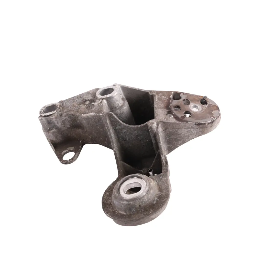 Audi A4 B7 Supporto Staffa Motore Console Sinistra - SKU 8E0199351 - Numero di parte 8E0199351