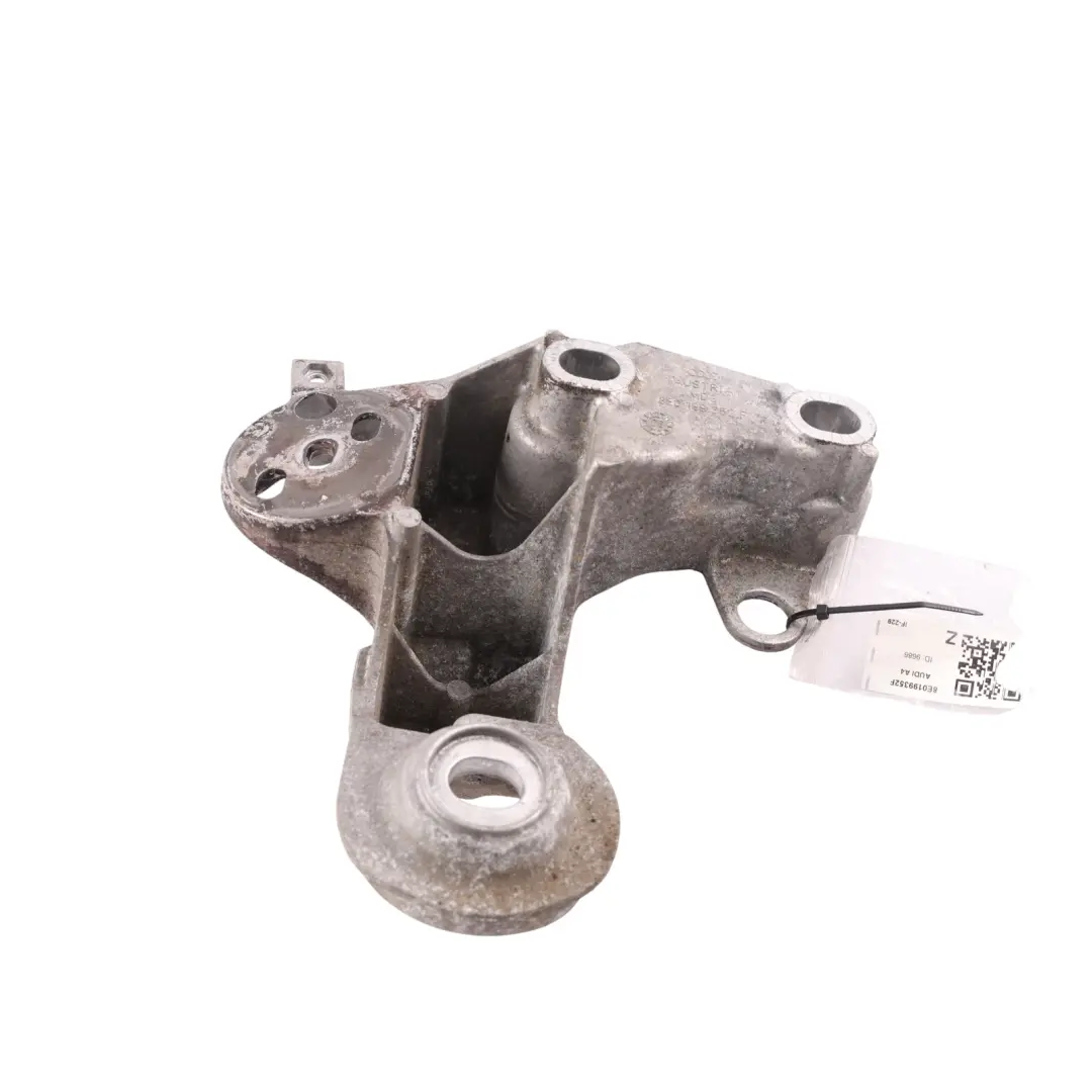 Audi A4 B7 Soporte Motor Consola Delantero Derecho - SKU 8E0199352F - Número de pieza 8E0199352F