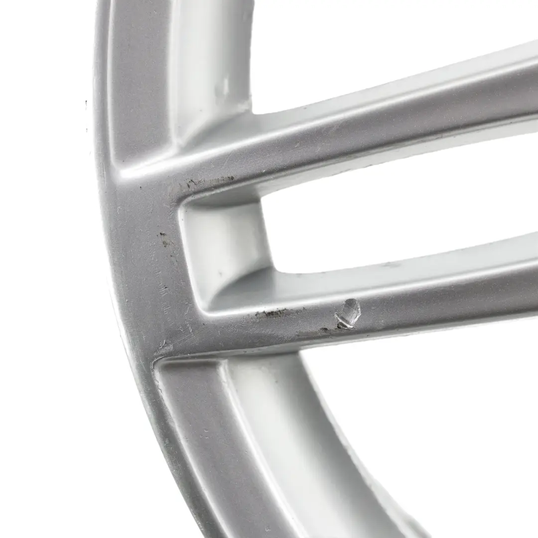 Leicht Metall Felge Silber 18" 8J ET:43 für Audi A4 B6 B7 mit Teilenummer 8E0601025BA Audi A4 B6 B7 Leicht Metall Felge Silber 18" 8J ET:43 - SKU 8E0601025BA-2 - Teilenummer 8E0601025BA