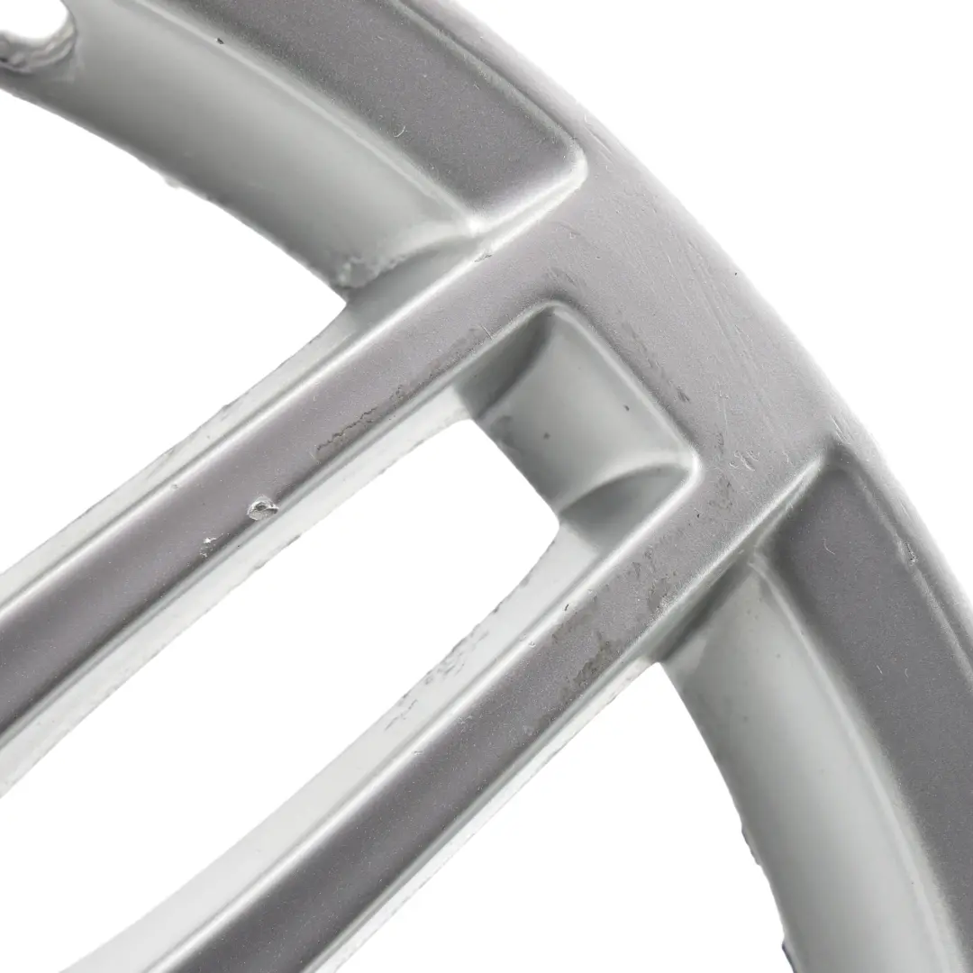 Leicht Metall Felge Silber 18" 8J ET:43 für Audi A4 B6 B7 mit Teilenummer 8E0601025BA Audi A4 B6 B7 Leicht Metall Felge Silber 18" 8J ET:43 - SKU 8E0601025BA-2 - Teilenummer 8E0601025BA