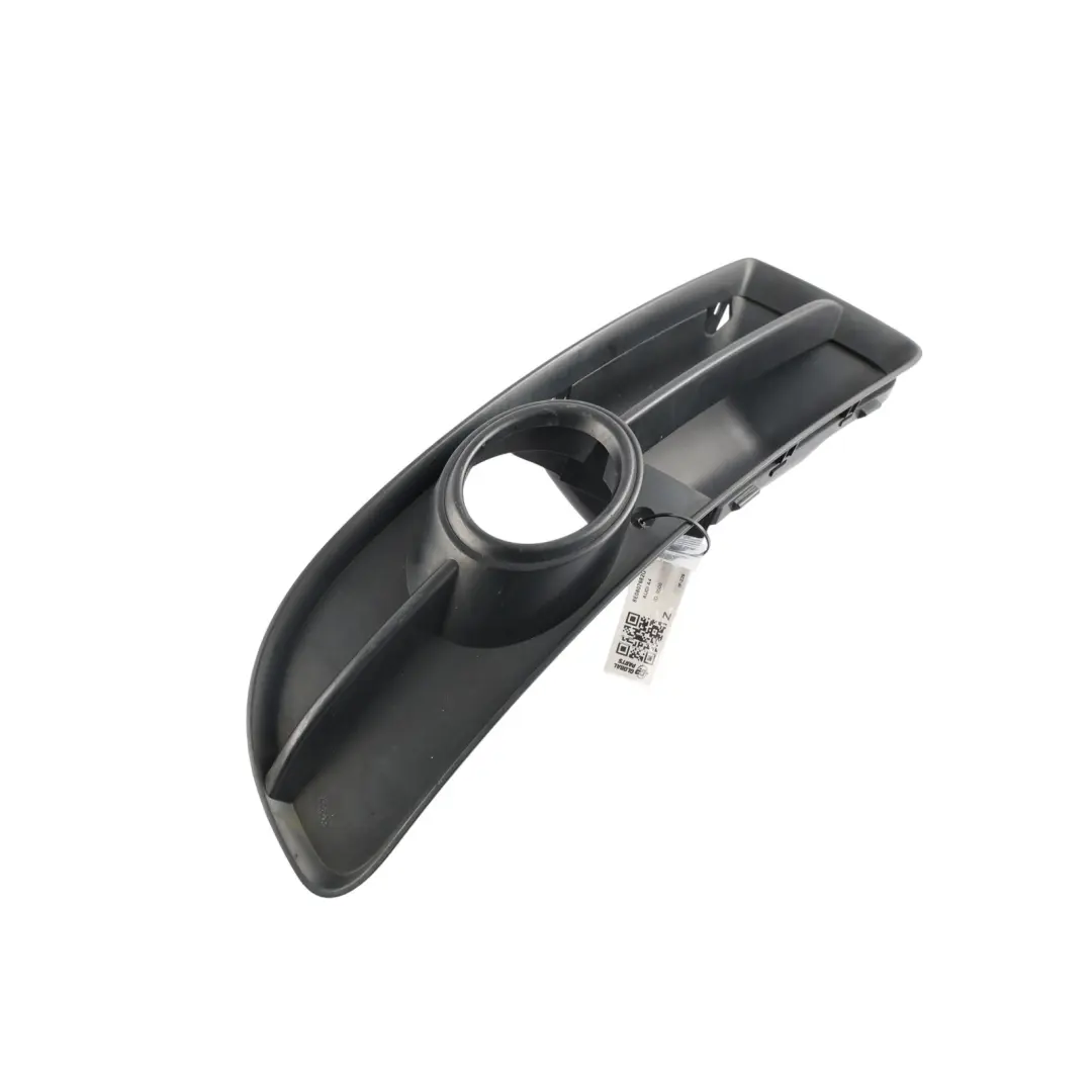 Audi A4 B7 Front Bumper Fog Light Grille Cover Front Right O/S - SKU 8E0807682G - Part number 8E0807682G