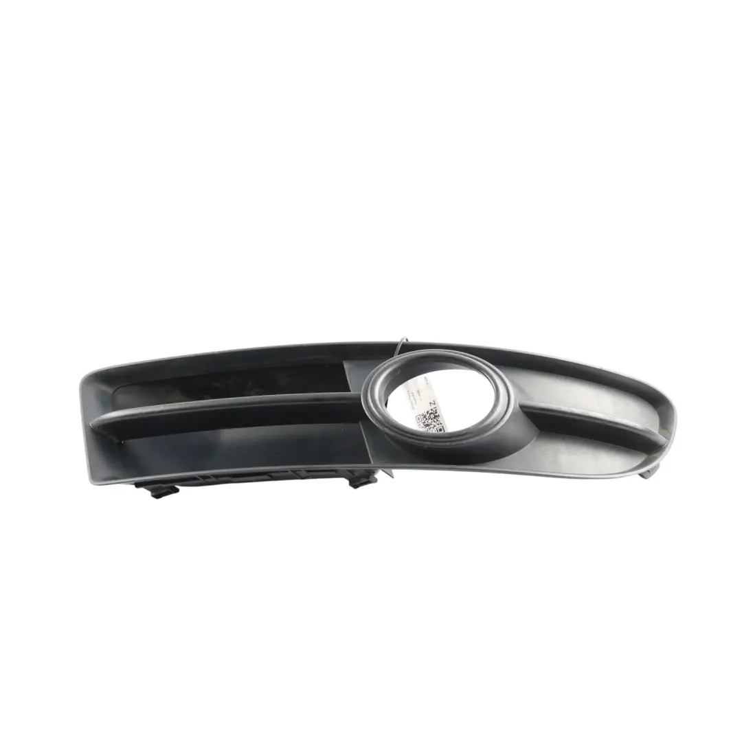Griglia Copertura Fendinebbia Paraurti Anteriore Destra per Audi A4 B7 con numero di parte 8E0807682G Audi A4 B7 Griglia Copertura Fendinebbia Paraurti Anteriore Destra - SKU 8E0807682G - Numero di parte 8E0807682G