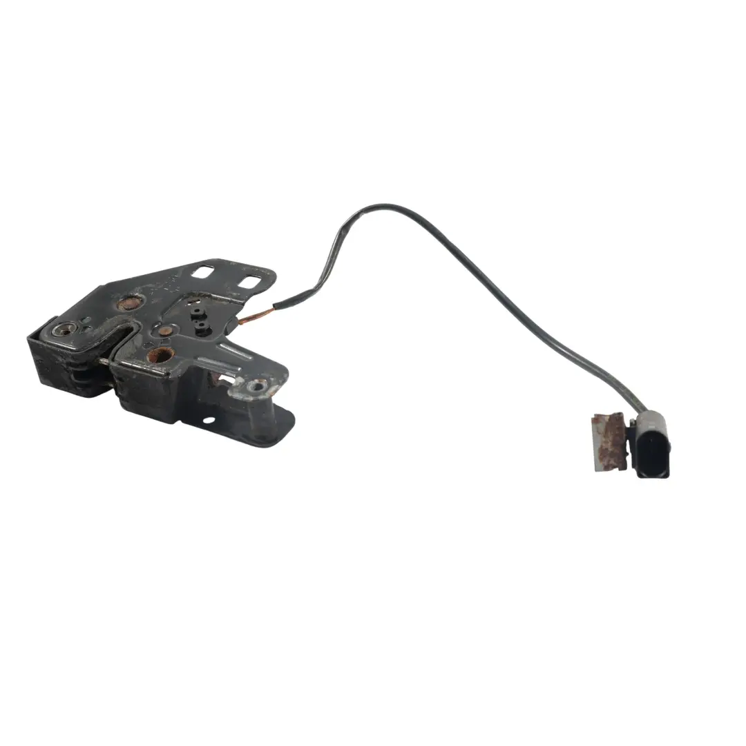 Fermo Chiusura Cofano Motore Anteriore per Audi A4 B7 B8 con numero di parte 8E0823509D Audi A4 B7 B8 Fermo Chiusura Cofano Motore Anteriore - SKU 8E0823509D-1 - Numero di parte 8E0823509D