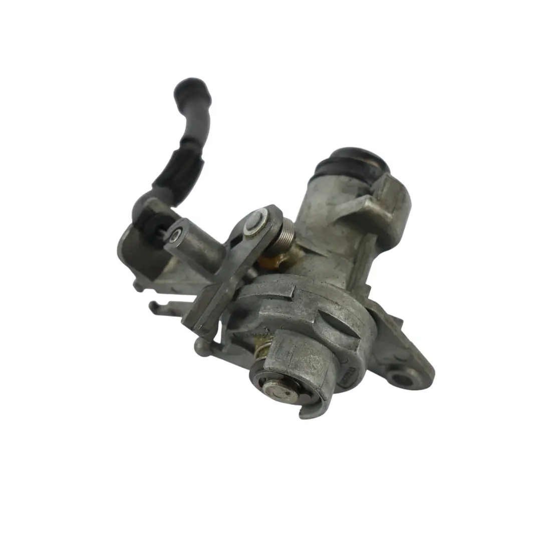 Cerradura Cilindro Portón Trasero para Audi A4 S4 RS4 B7 con número de pieza 8E0827573C Audi A4 S4 RS4 B7 Cerradura Cilindro Portón Trasero - SKU 8E0827573C - Número de pieza 8E0827573C