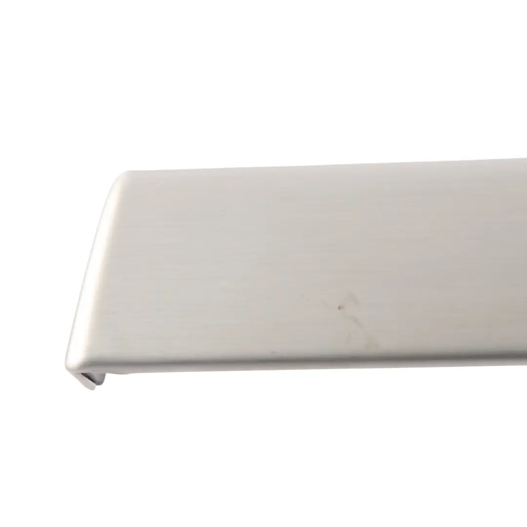 Türverkleidung Zierleiste Hinten Rechts Aluminium für Audi A4 B7 mit Teilenummer 8E0867420 Audi A4 B7 Türverkleidung Zierleiste Hinten Rechts Aluminium - SKU 8E0867420-1 - Teilenummer 8E0867420