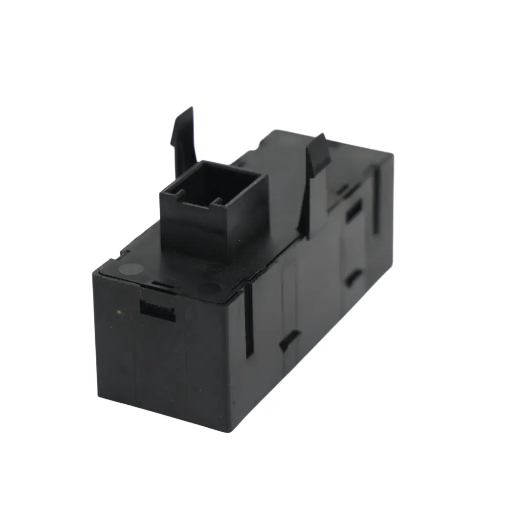 Audi RS4 B7 Botón Interruptor Control Arranque Parada Motor - SKU 8E0905217 - Número de pieza 8E0905217