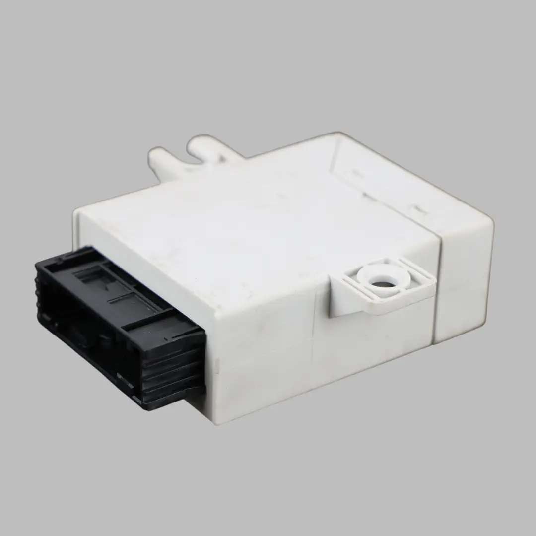 8H 8E B7 Modulo Unità Controllo Pressione Pneumatici per Audi A4 S4 RS4 con numero di parte 8E0907273 Audi A4 S4 RS4 8H 8E B7 Modulo Unità Controllo Pressione Pneumatici - SKU 8E0907273 - Numero di parte 8E0907273