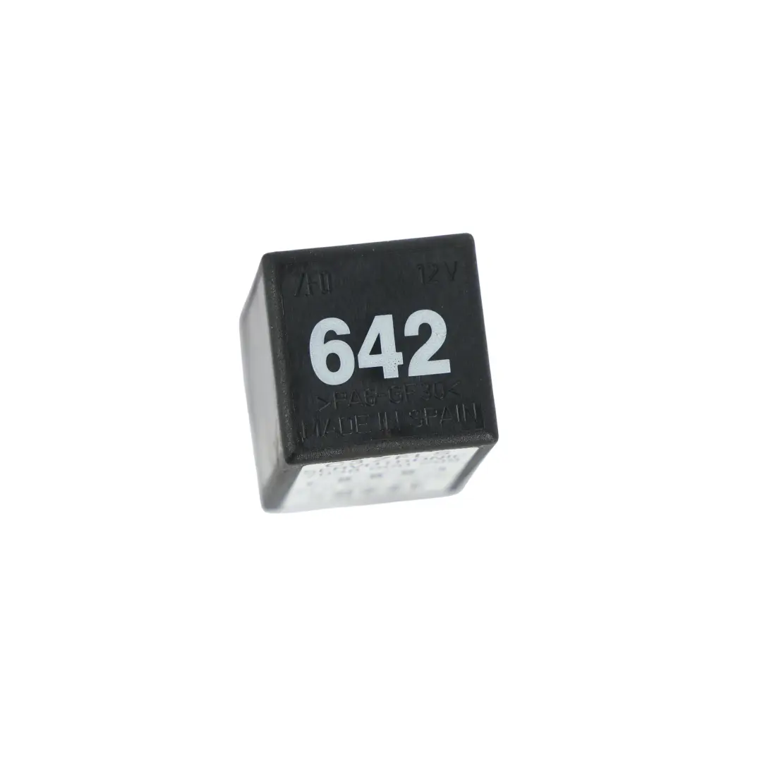 Servotronic Relay Control Unit to Audi RS4 B7 4.2 with Part number 8E0907307C Audi RS4 B7 4.2 Servotronic Relay Control Unit - SKU 8E0907307C - Part number 8E0907307C