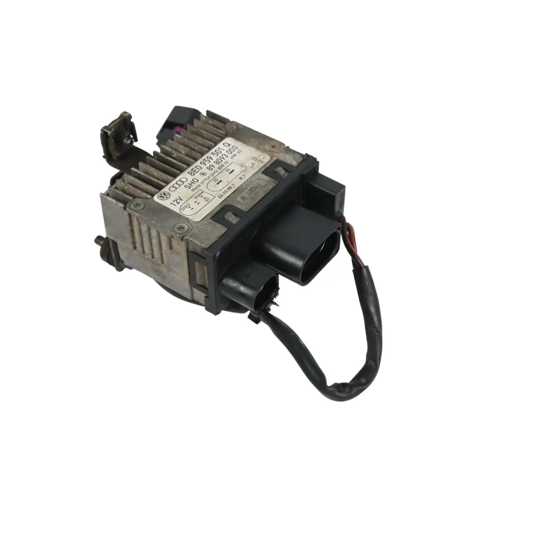 Audi A4 B7 Módulo Control Relé Ventilador Radiador 2.0 TDI - SKU 8E0959501Q - Número de pieza 8E0959501Q