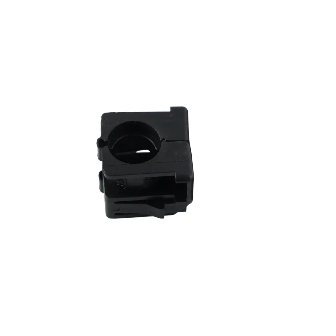 Audi A4 B8 A5 8T 8F Clip Arnés Cableado Motor Arranque - SKU 8E0972081 - Número de pieza 8E0972081