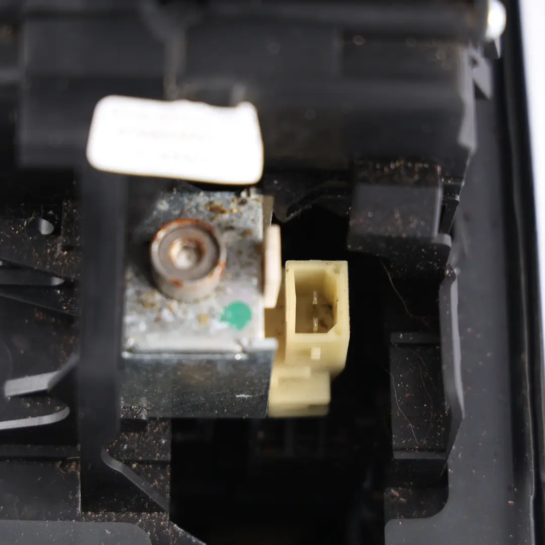 Audi A4 B7 Gear Selector Lever Stick Mechanism Automatic Gearbox - SKU 8E2713041AA - Part number 8E2713041AA
