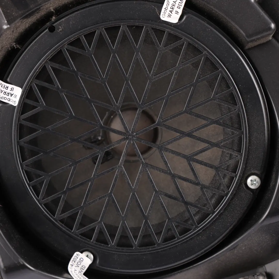 Subwoofer Altoparlante Posteriore Sinistro per Audi A5 S5 8T Cabrio con numero di parte 8F0035382 Audi A5 S5 8T Cabrio Subwoofer Altoparlante Posteriore Sinistro - SKU 8F0035382 - Numero di parte 8F0035382