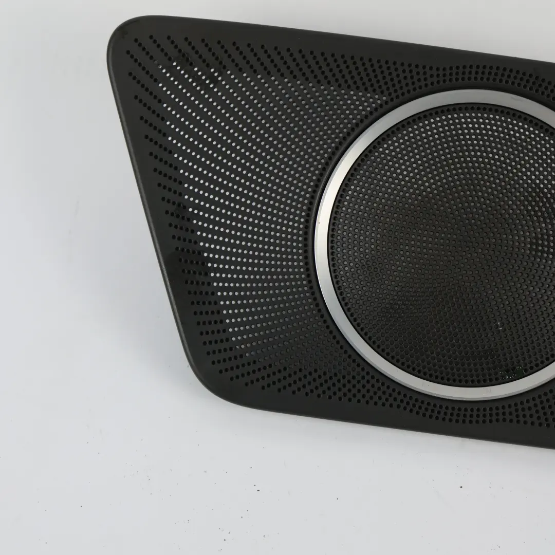 8F Copertura Pannello Altoparlante Sinistro per Audi A5 con numero di parte 8F0035435A Audi A5 8F Copertura Pannello Altoparlante Sinistro - SKU 8F0035435A - Numero di parte 8F0035435A