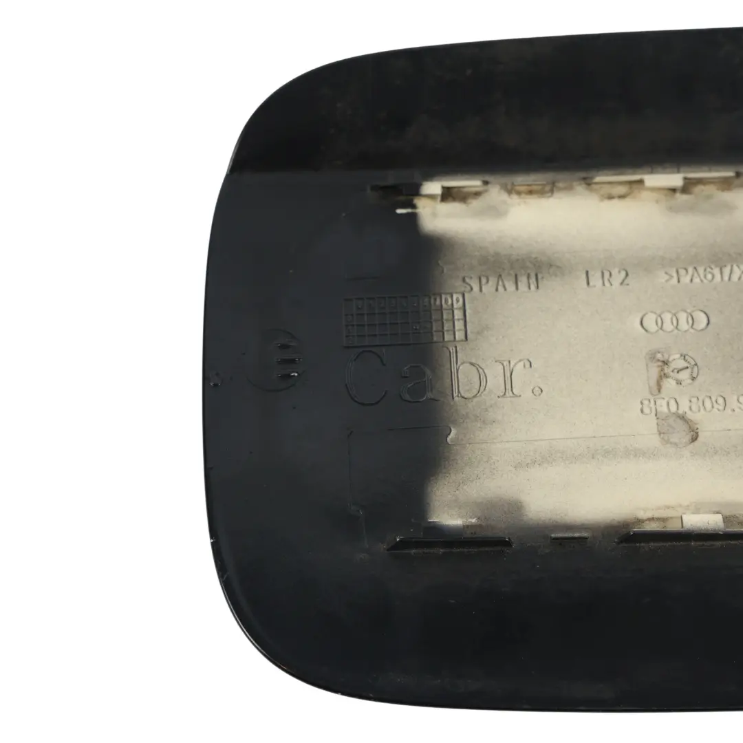 8F Cabrio Tapa Combustible Cubierta Negro Fantasma Z9Y para Audi A5 con número de pieza 8F0809907 Audi A5 8F Cabrio Tapa Combustible Cubierta Negro Fantasma Z9Y - SKU 8F0809907-PHB - Número de pieza 8F0809907