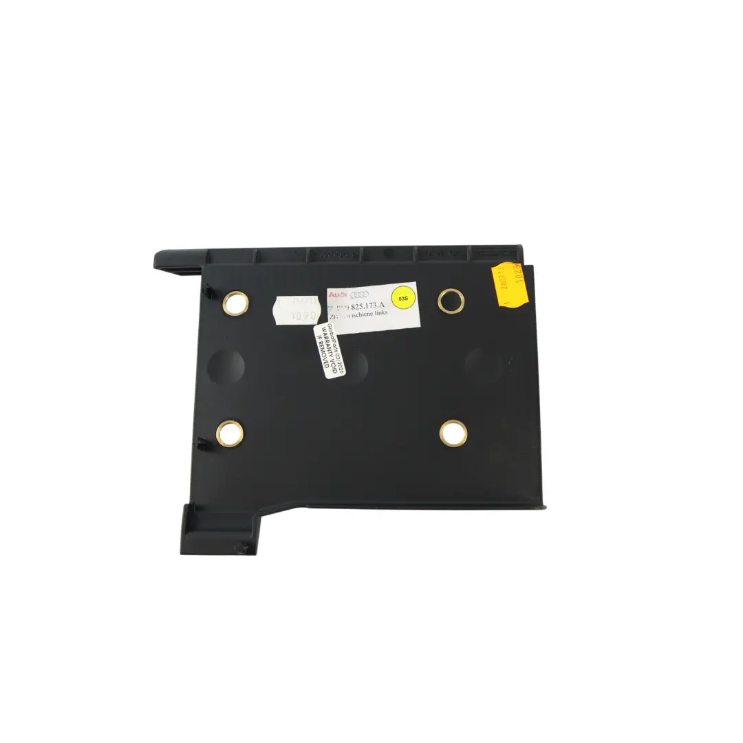 8F Support Montage Coffre Toit Arrière Gauche pour Audi A5 à propos du numéro de pièce 8F0825173A Audi A5 8F Support Montage Coffre Toit Arrière Gauche - SKU 8F0825173A - Numéro de pièce 8F0825173A