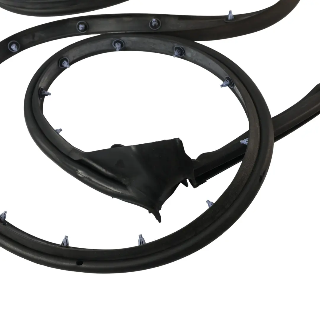 Audi A5 8F Cabrio Junta Goma Puerta Exterior Derecha - SKU 8F0837912D - Número de pieza 8F0837912D