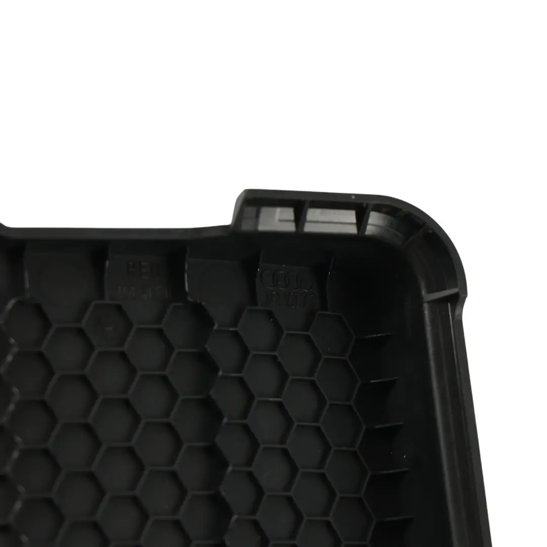 Audi A5 8F Cabrio Banquette Arrière Boucle Ceinture Sécurité - SKU 8F0857717 - Numéro de pièce 8F0857717