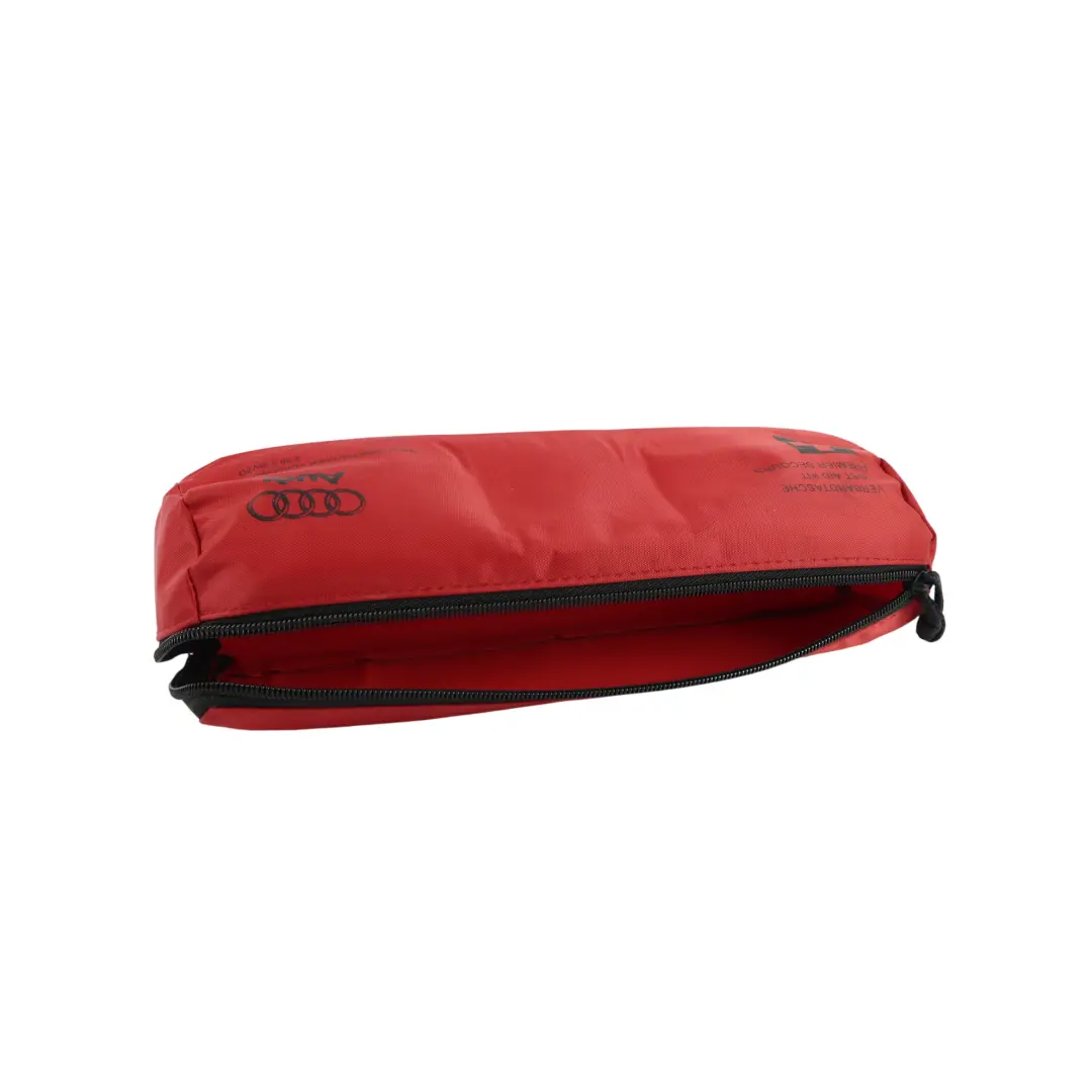 Kit Primeros Auxilios Médico Emergencia Universal Bolsa Roja para Audi con número de pieza 8F0860282A Audi Kit Primeros Auxilios Médico Emergencia Universal Bolsa Roja - SKU 8F0860282A - Número de pieza 8F0860282A