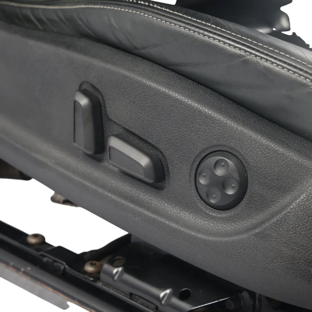 8F Sport Sitz Vorne Rechts Innenraum Beheizt Leder Titangrau für Audi S5 mit Teilenummer 8F0881806G Audi S5 8F Sport Sitz Vorne Rechts Innenraum Beheizt Leder Titangrau - SKU 8F0881806G-1 - Teilenummer 8F0881806G