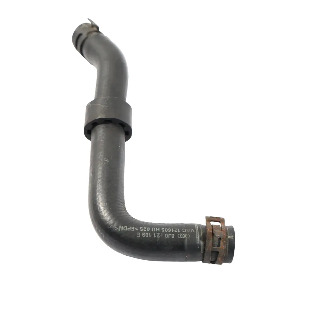 Mk2 8J Rura Płynu Chłodzącego Wody 1.8 2.0 TFSI Benzyna do Audi TT o numerze 8J0121109E Audi TT Mk2 8J Rura Płynu Chłodzącego Wody 1.8 2.0 TFSI Benzyna - SKU 8J0121109E - Numer Części 8J0121109E