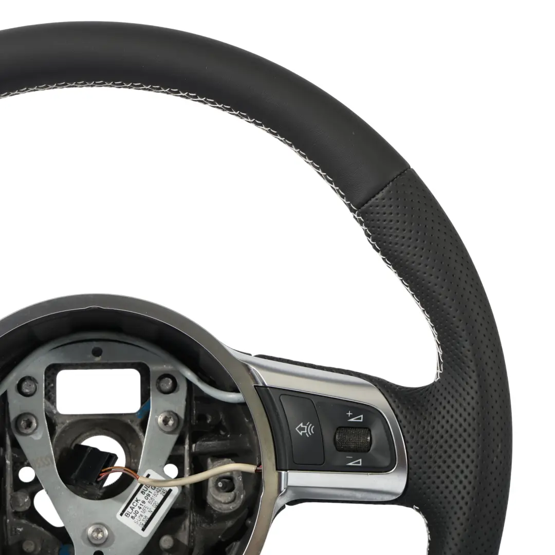 NUOVO In Pelle Nera Fondo Piatto Filo Bianco per Audi A3 8P Volante con numero di parte 8J0419091G Audi A3 8P Volante NUOVO In Pelle Nera Fondo Piatto Filo Bianco - SKU 8J0419091G-3 - Numero di parte 8J0419091G