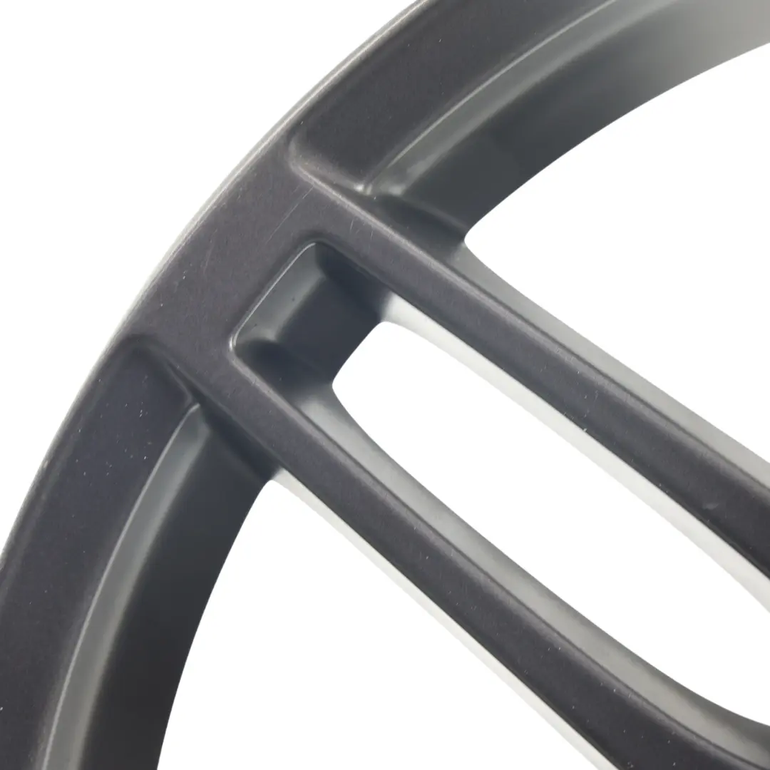 Felga Aluminiowa Szara 19" ET:52 9J do Audi TTS 8J o numerze 8J0601025CG Audi TTS 8J Felga Aluminiowa Szara 19" ET:52 9J - SKU 8J0601025CG-1 - Numer Części 8J0601025CG