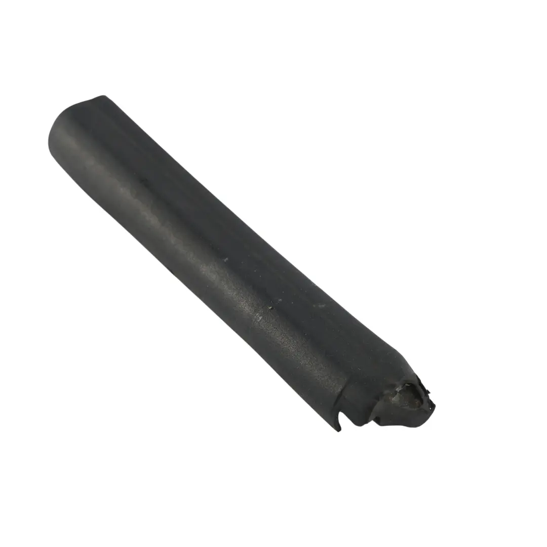 Techo Plegable Sello Cubierta Derecha para Audi TT 8J Convertible con número de pieza 8J7871456 Audi TT 8J Convertible Techo Plegable Sello Cubierta Derecha - SKU 8J7871456 - Número de pieza 8J7871456