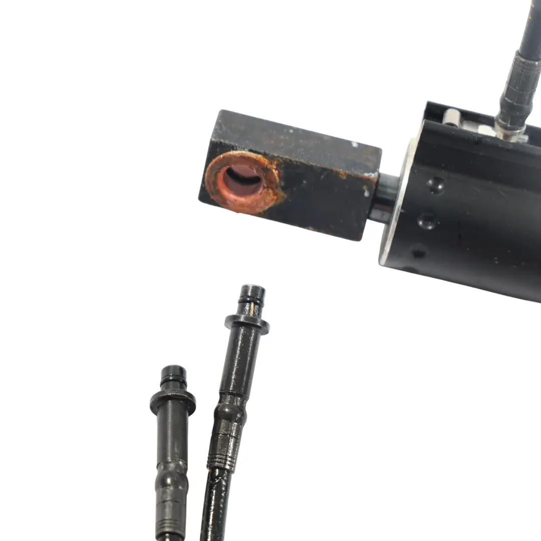 Dach Hydraulik Zylinder Rechts für Audi TT 8J Cabrio mit Teilenummer 8J7871795 Audi TT 8J Cabrio Dach Hydraulik Zylinder Rechts - SKU 8J7871795-1 - Teilenummer 8J7871795