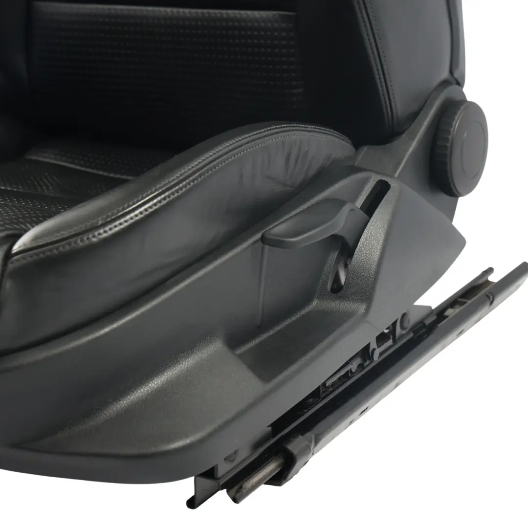 Siège Sport Avant Gauche Chauffant Cuir Nappa Soie Noir pour Audi A3 S3 8P à propos du numéro de pièce 8J7881805BS Audi A3 S3 8P Siège Sport Avant Gauche Chauffant Cuir Nappa Soie Noir - SKU 8P0881805BF-2 - Numéro de pièce 8J7881805BS
