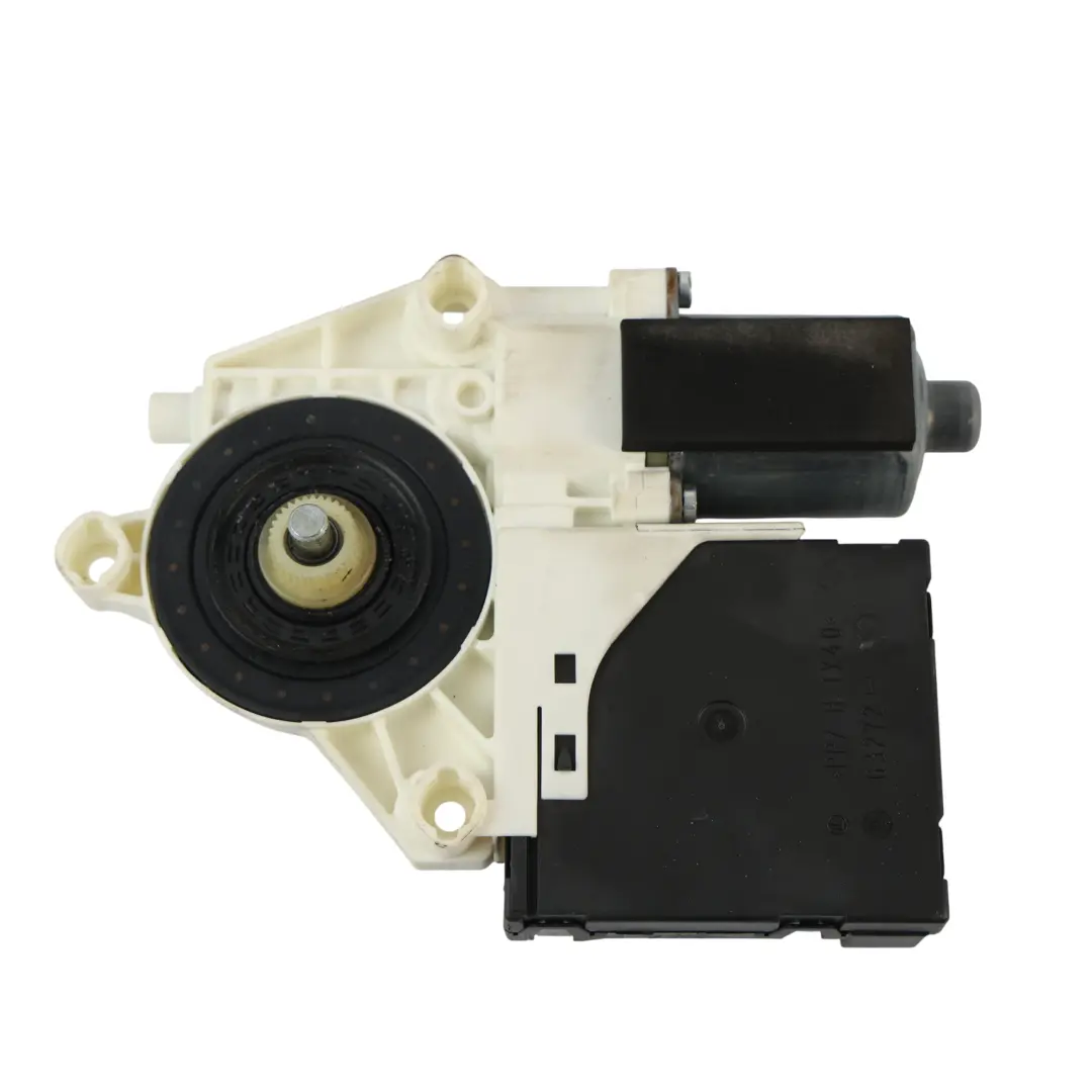 Moteur Lève-Vitre Avant Côté Passager pour Audi TT 8J à propos du numéro de pièce 8J7959802N Audi TT 8J Moteur Lève-Vitre Avant Côté Passager - SKU 8J7959802N - Numéro de pièce 8J7959802N