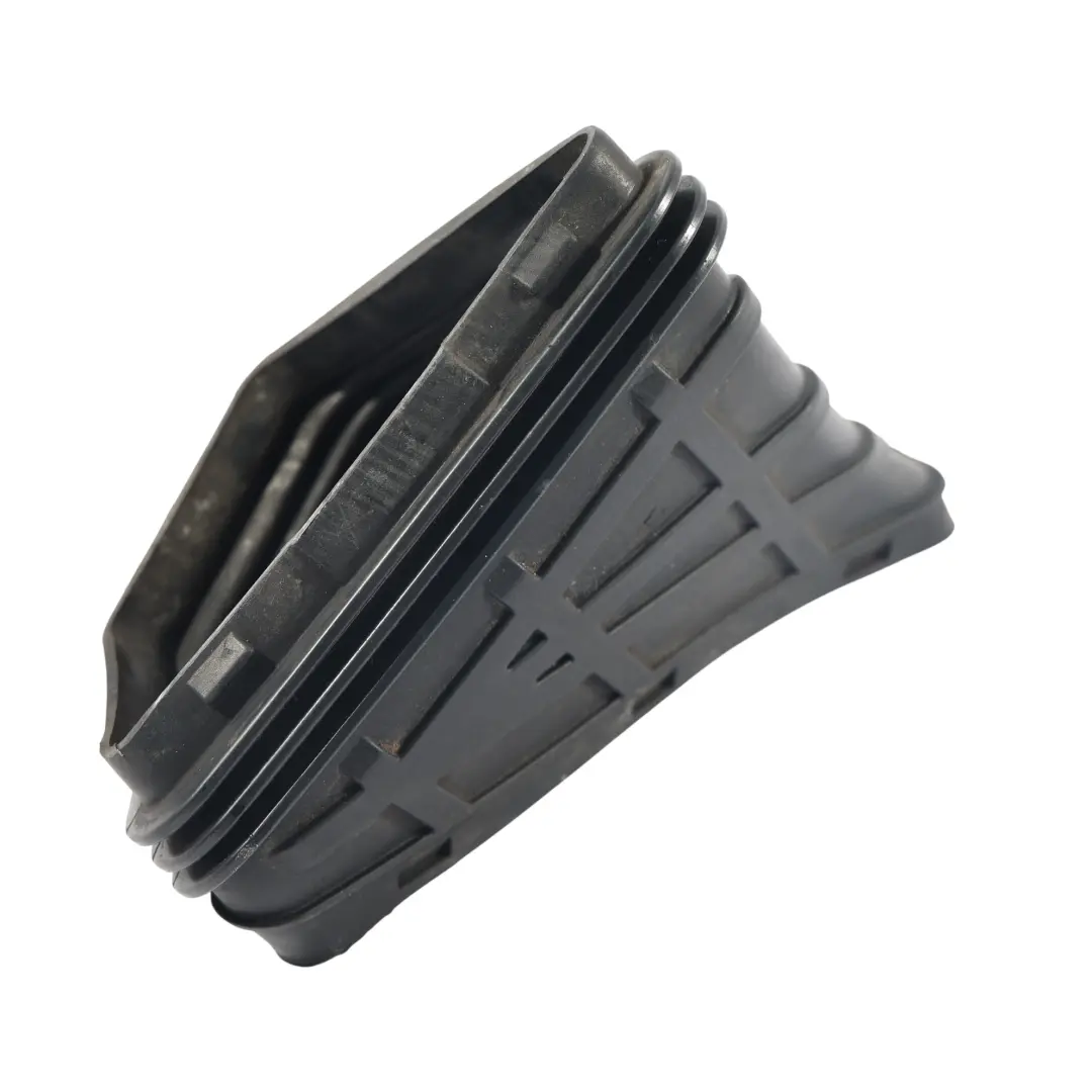 Tubo Condotto Aspirazione Aria per Audi A4 B8 A5 8T con numero di parte 8K0129739 Audi A4 B8 A5 8T Tubo Condotto Aspirazione Aria - SKU 8K0129739 - Numero di parte 8K0129739